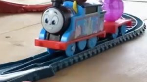 Различные паровозики для детей. Загружаем и заполняем паровозики грузом. #дети #видеодлядетей