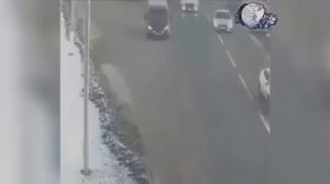 Глупые ситуации на дорогах №8