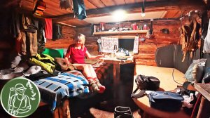 Одна в избе Добрая посреди северной тайги