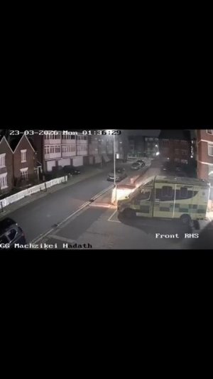 В Лондоне подожгли четыре машины скорой помощи организации, обслуживающей еврейскую общину