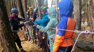 В Приэльбрусье начала свою работу традиционная Школа подготовки к Эверестe, Денали и Антарктиде