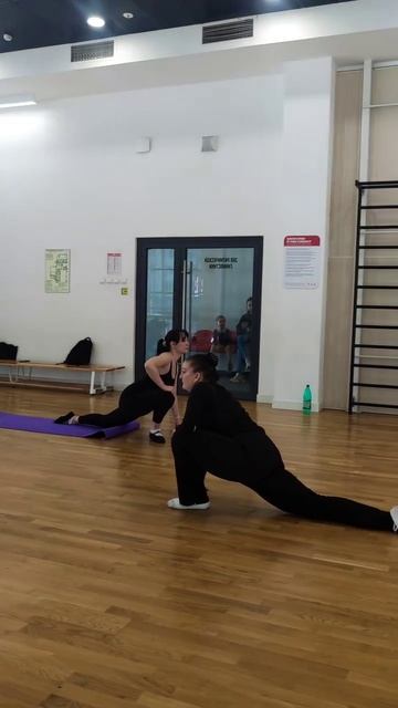 Для обычных женщин с профессиональным педагогом