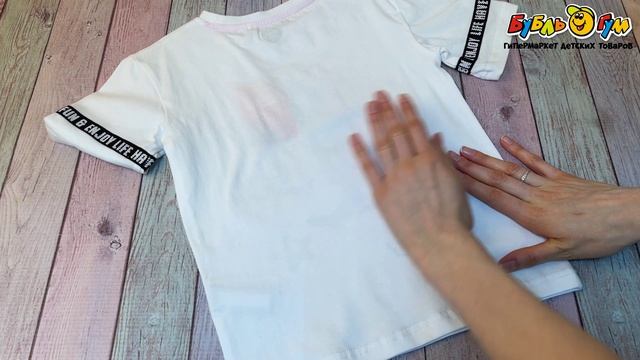 Футболка Lanson Kids с контрастными черными лентами и изображением девочки на скейтборде белая - видео