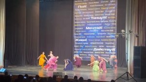 Во всех цветах