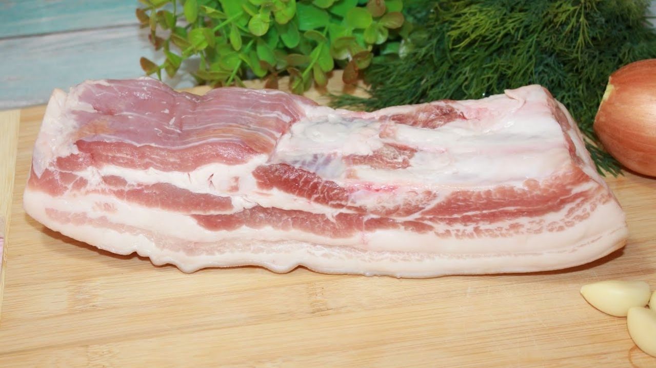 Этот рецепт Свиной Грудинки самый простой и вкусный! Всегда так готовлю! смотреть онлайн