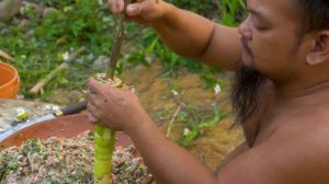 Приготовление бамбука с мясом и зеленью