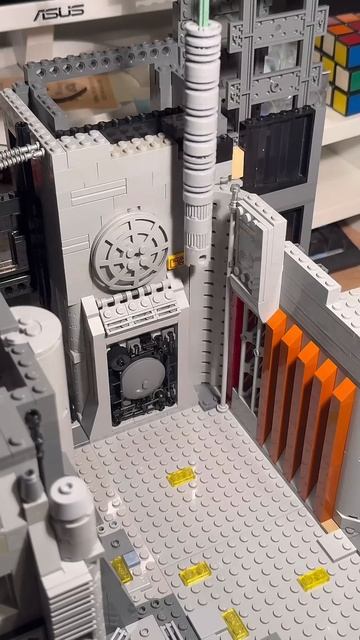 Lego Star Wars Coruscant 1.8