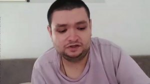 Руслан Гительман сегодня салат крабовый,палочки без краба.Совсем без донатов тяжко ему голодает.