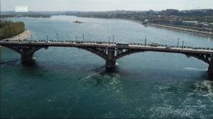 Большегрузам запретили въезд на Глазковский мост в Иркутске