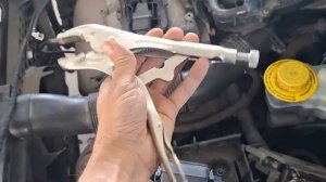 3 быстрых способа: Как снять пружинный хомут патрубка