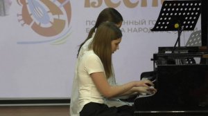 Афанасенко Анна и Овчинникова Диана