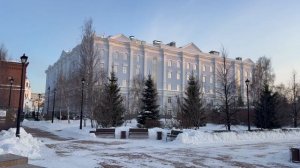 Площадь Борцов Революции‼️☑️ История и интересные факты 📖💥 Дерево «Счастья» 👫❤️