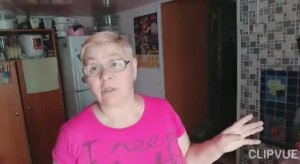 Сегодня  я на кухне  ///  Готовим свекольник и винегрет  ///(архив)