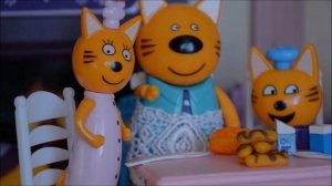Три кота, мультики с  игрушками