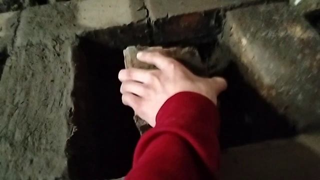 НАЧАЛ КЛАСТЬ ПЕЧЬ!