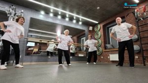 Зарядка для людей «серебряного» возраста. Упражнения для грудного и поясничного отделов позвоночника