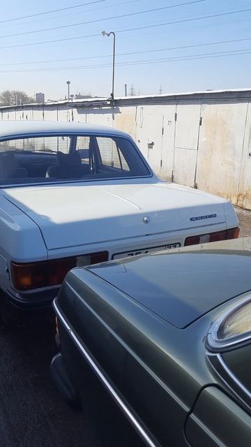 Ретро Сезон открыт! #auto #retro #classiccars #vintage #mercedes #волга #car #газ #весна #авто