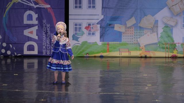 Девчонка русская. Песня идеальная для вокального конкурса для девочки 5-6 лет