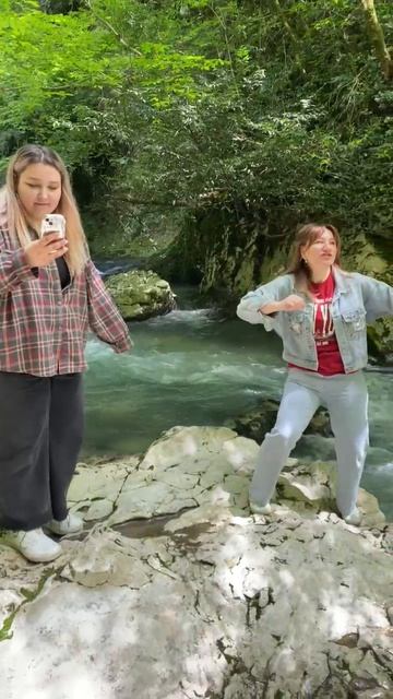 Танцульки😁