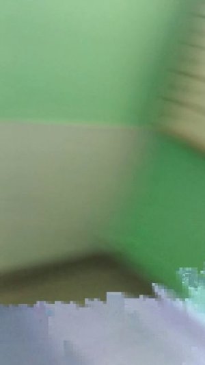 мы заметили таджиков и бежим от них