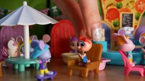 Алиса Шоу - Алиса и Медведь играют в игрушки - Мышки в доме(1080P_60FPS)