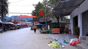 71.Генеральный директор внезапно тяжело заболел, из-за чего его мать и подруга безудержно плакали.