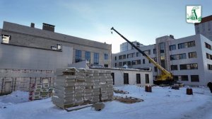 Глава города Вячеслав Франк проверил ход строительства «супершколы» в квартале 2033