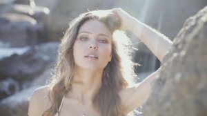 Девушки в купальниках (Эротика) 18+