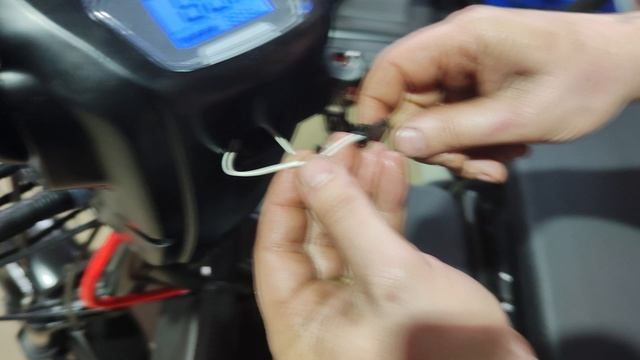 Гюрза ЭЛ-3 доп провод не подсоединяется