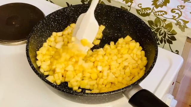 Постные пирожки с яблоками на закваске