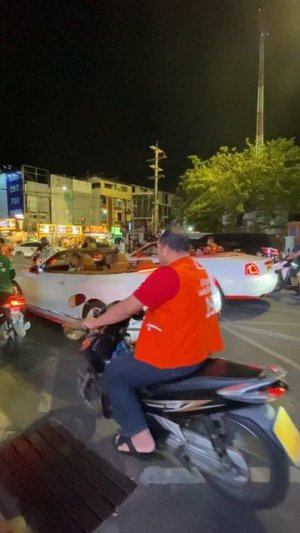 Прогулки по вечерним улицам Паттайи 1