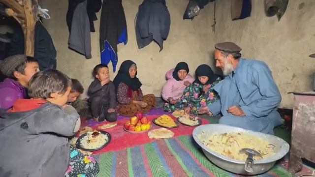 Настоящий Иран. Празднование Ураза-байрам в горах во время сильного дождя. Жизнь и быт в Иране