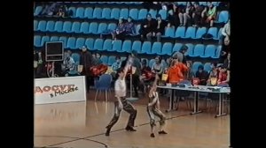 Рок-н-ролл живёт