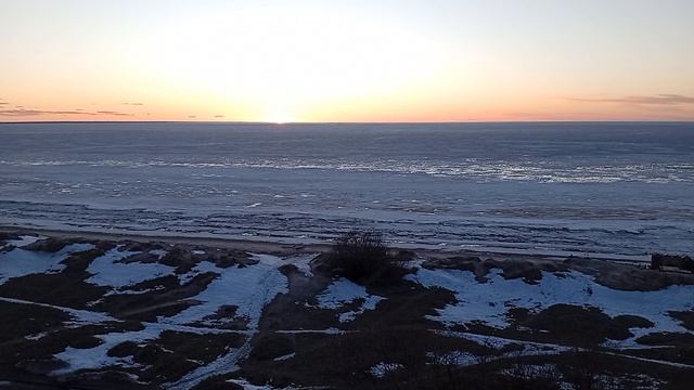 Солнце село, смеркается