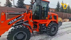 HZM XC300PRO в работе — уборка снега на площадке 🔥