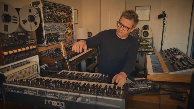 The Day the Horizon Moved – Analog Ambient Escape