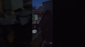 Денег на еду собачкам  не собралось, но я собак голодными не оставила