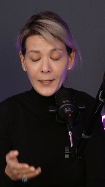 Что допирает до зарубежной журналистки в процессе обстрела?