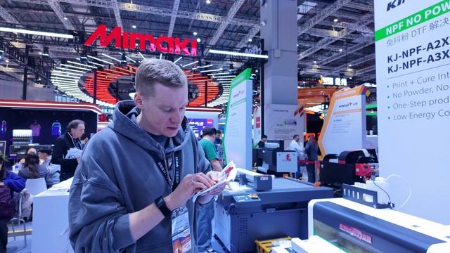 Как изменился DTF без клея за 2 года? Стоит ли покупать безпаудерный принтер в 2026 году?