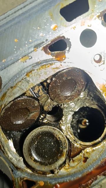 Рено Логан,последствия стука в двигателе. ч1...