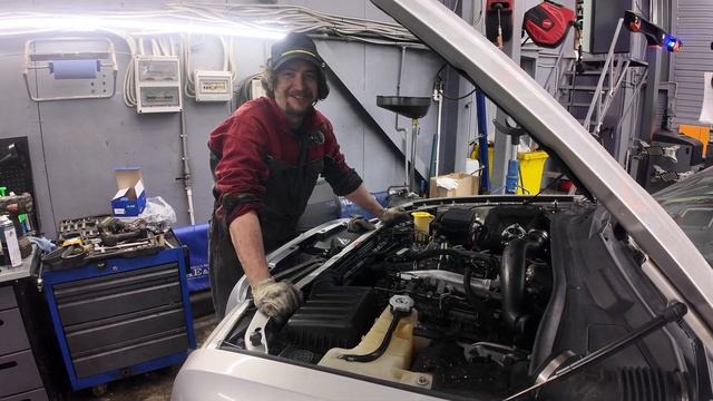 ЛЕГЕНДАРНЫЙ CHRYSLER  НА ОБСЛУЖИВАНИИ