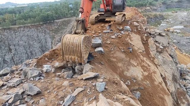 Everyday Danger Work Full Video👍👌