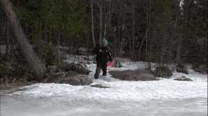 РЫБАК ЗАШЕЛ В ЛЕС НАШЕЛ ОЗЕРО ТАКОГО НЕ ОЖИДАЛ. РЫБАЛКА В МАРТЕ 2026 НА ЖЕРЛИЦЫ И МОРМЫШКУ