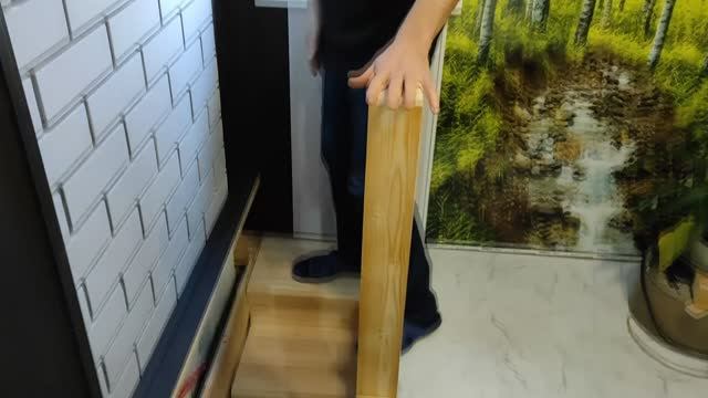 Маленькая лесенка ответвление от большой лестницы. Показываю как сделал