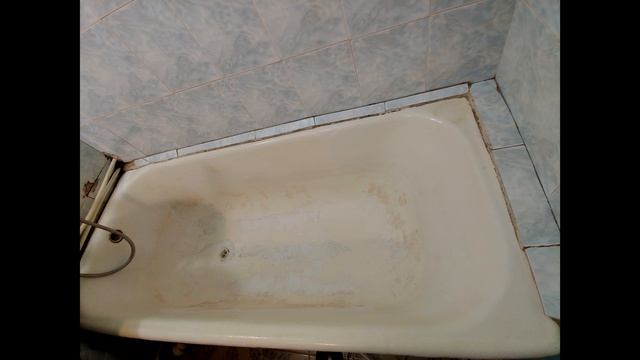 Восстановление покрытия ванной даже если она зашита плиткой.