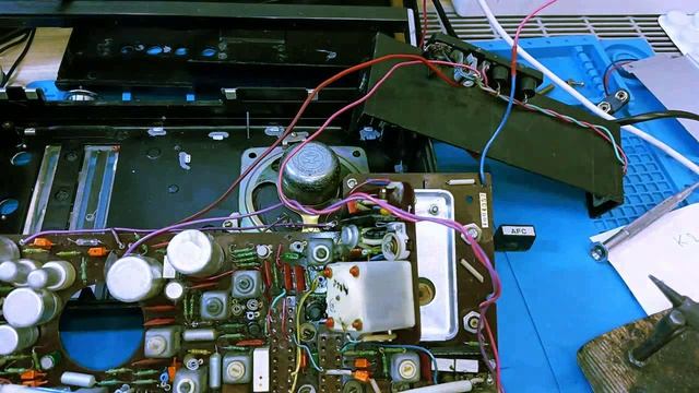 Темный Сокол 308  перестройка в FM в порядке эксперимента