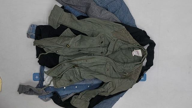 Куртки легкие (ветровки) секонд оптом 3 пак