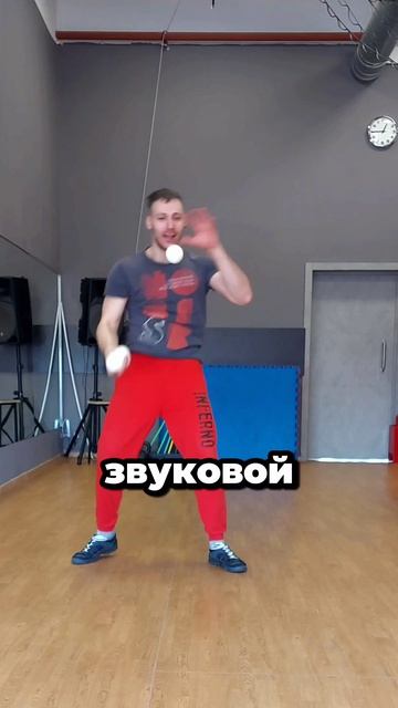 видео со звуком можно посмотреть в приложении Looky   @artist_vladislav 
отрывок песни: Я хочу сказа