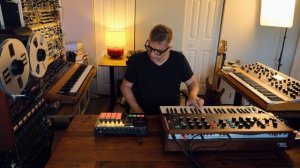 Party in Nebula 1h live set from Analog Grooves Collection