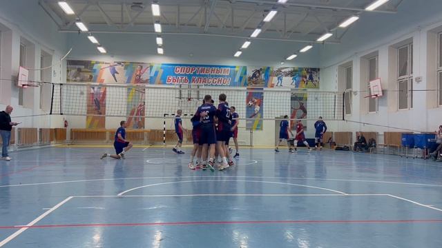 ЧГ (1-ая гр.) Звезда - ППС 1п. 23:25 2п. 22:25 3п. 25:23